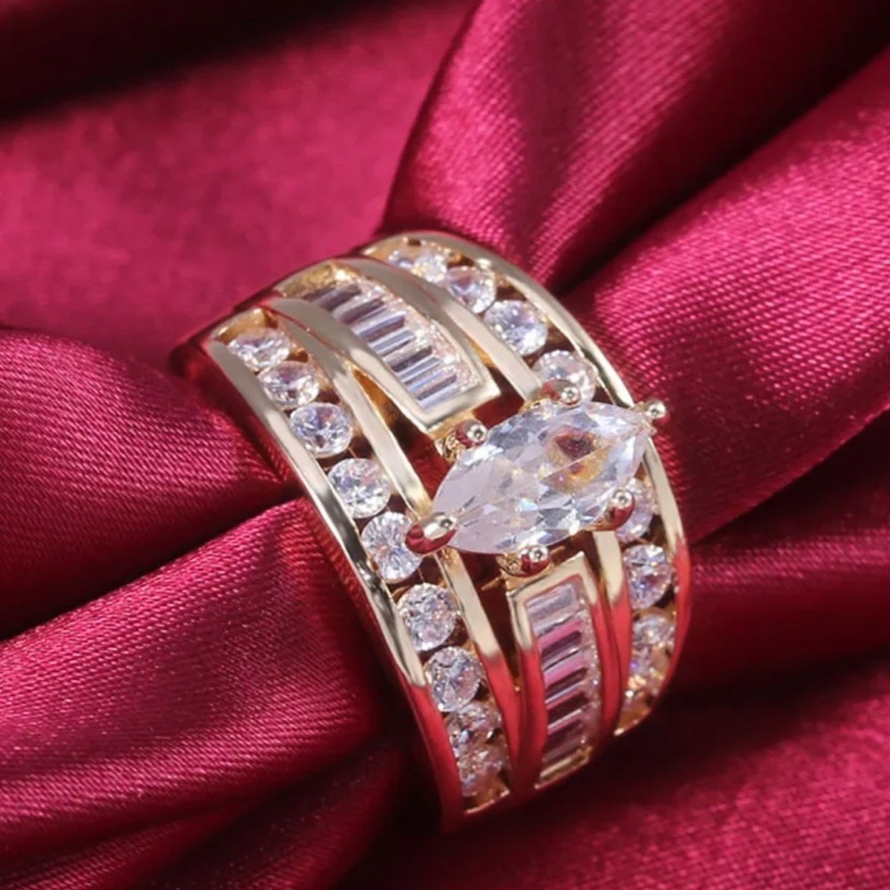 - BELLA BRIDAL WEDDING ENGAGEMENT SET RING